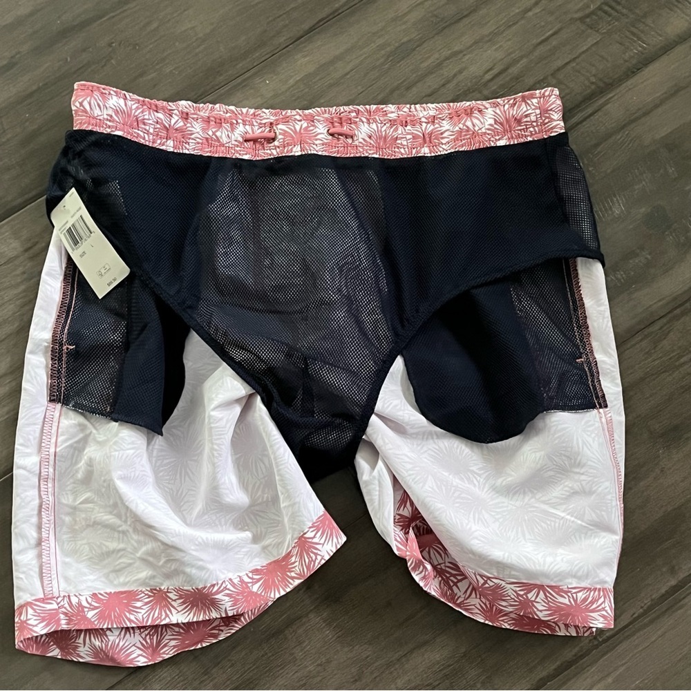 Michael Kors Palm Tree Swim Trunks in Dusty Rose - Size Large - Picture 14 of 16